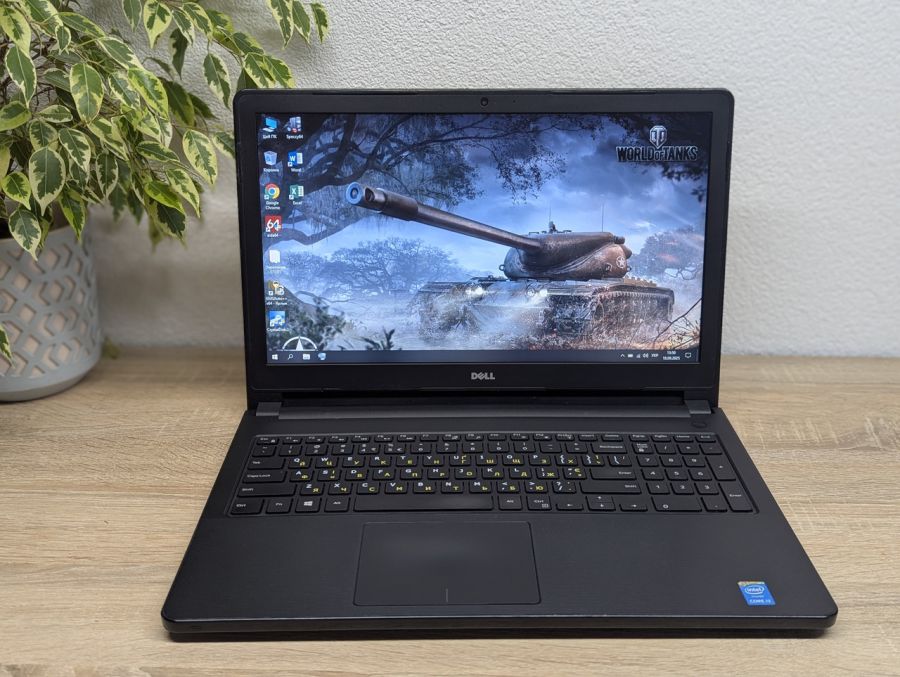 Уцінка! Ноутбук Б/В Dell Vostro 3558, Intel Core i3-4005U, DDR3 8 GB, SSD 256GB, 15.6" HD