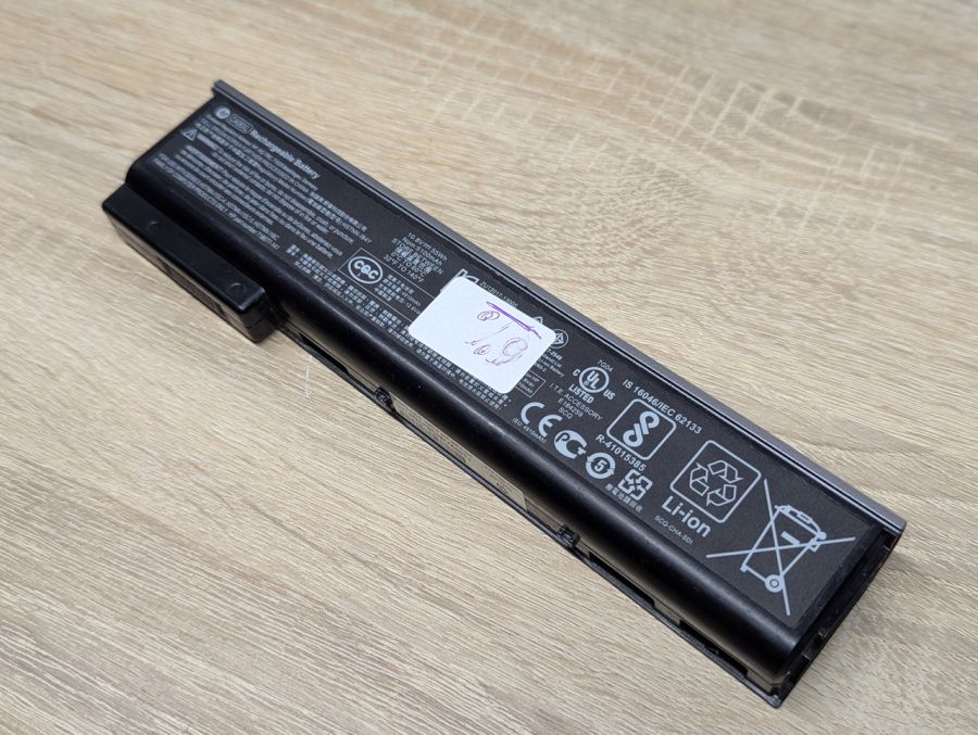 Б/В Оригінальна акумуляторна батарея HP CA06XL [ProductHub SKU CA06XL-55]