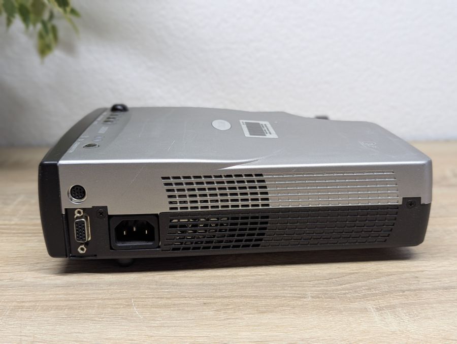 Б/В Проєктор Б/К BENQ DS550