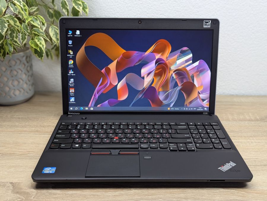 Ноутбук Б/В Lenovo Think Pad E530, Intel Core i5-3210M, DDR3 8 GB, SSD 128GB, 15.6" HD