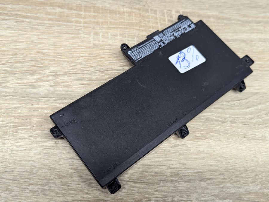Б/В Оригінальна акумуляторна батарея HP CI03XL