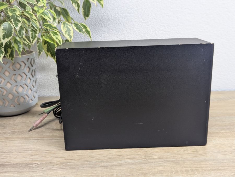 Б/В Сабвуфер Logitech S-220