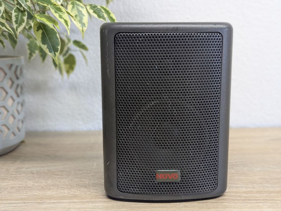 Б/В Полична колонка NUVO WA-30 SPKR