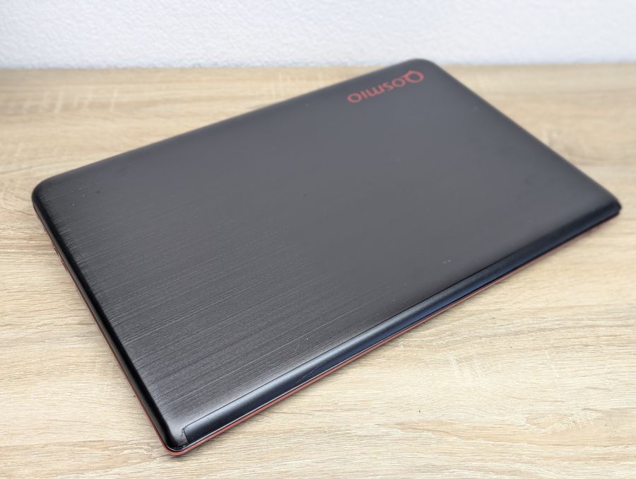 Уцінка! Ноутбук Б/В Toshiba Qosmio X70-B, Intel Core i7-4710HQ, DDR3 16 GB, SSD 360GB, AMD Radeon R9 M200X 4Gb, 17" Full HD