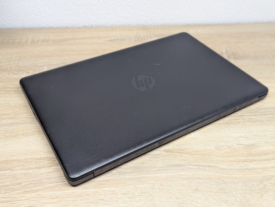 Ноутбук Б/В HP Laptop17, Intel Core i5-8265U, DDR4 8 GB, SSD 128GB + HDD 1TB, 17.3" UHD