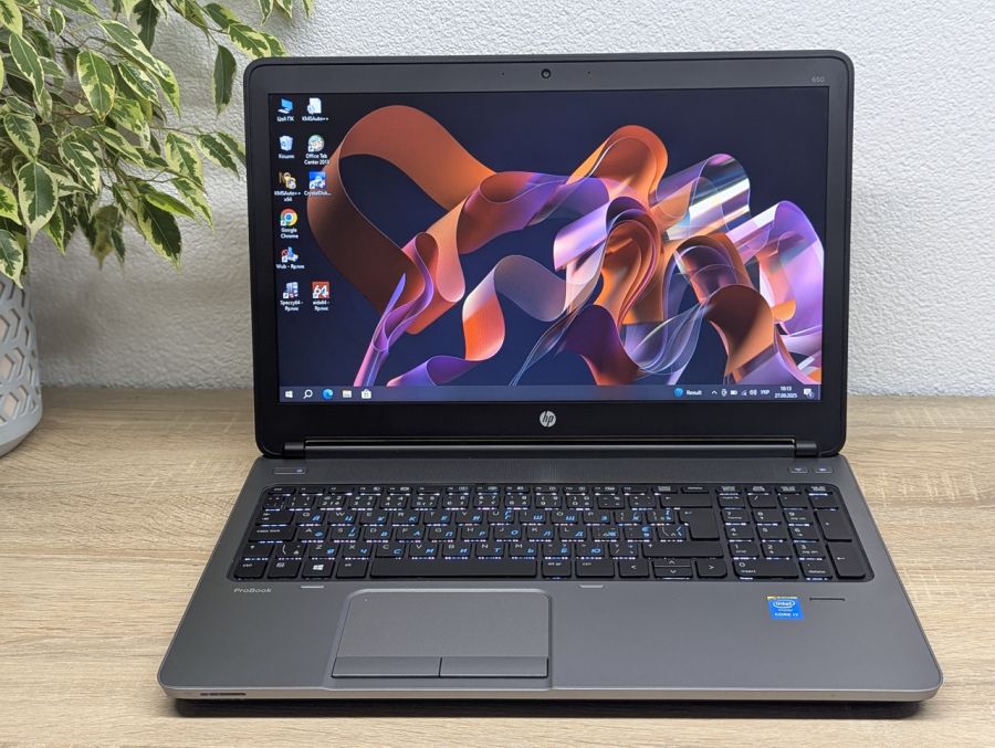 Ноутбук Б/В HP ProBook 650 G1, Intel Core i7-4712MQ, DDR3 8 GB, SSD 256GB, AMD Radeon HD 8500M, 15.6" HD