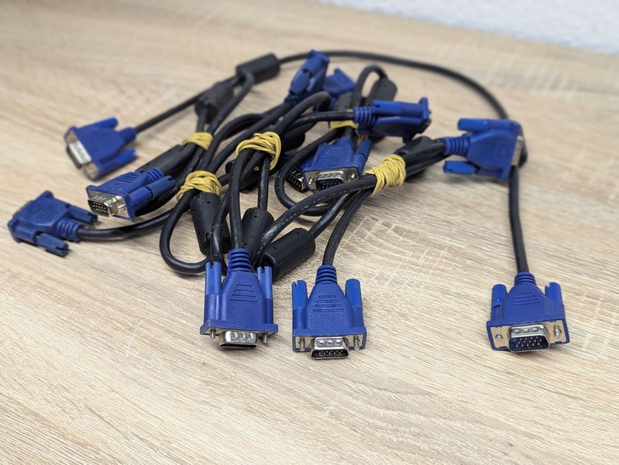 Б/В Кабель VGA на VGA