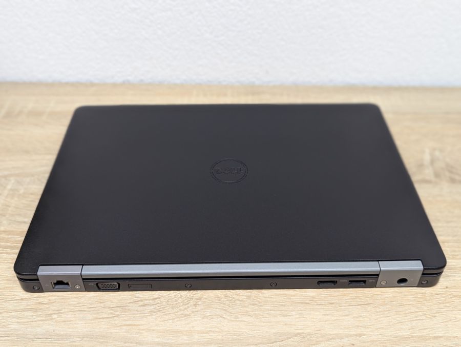 Ноутбук Б/В Dell Latitude E5470, Intel Core i7-6600U, DDR4 8 GB, SSD 128GB, AMD Radeon R7 M360 2Gb, 14" Full HD