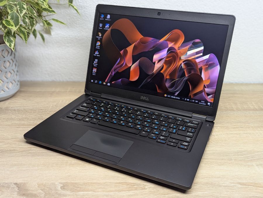 Уцінка! Ноутбук Б/В Dell Latitude 5480, Intel Core i5-6300U, DDR4 8 GB, SSD 256GB, 14" Full HD
