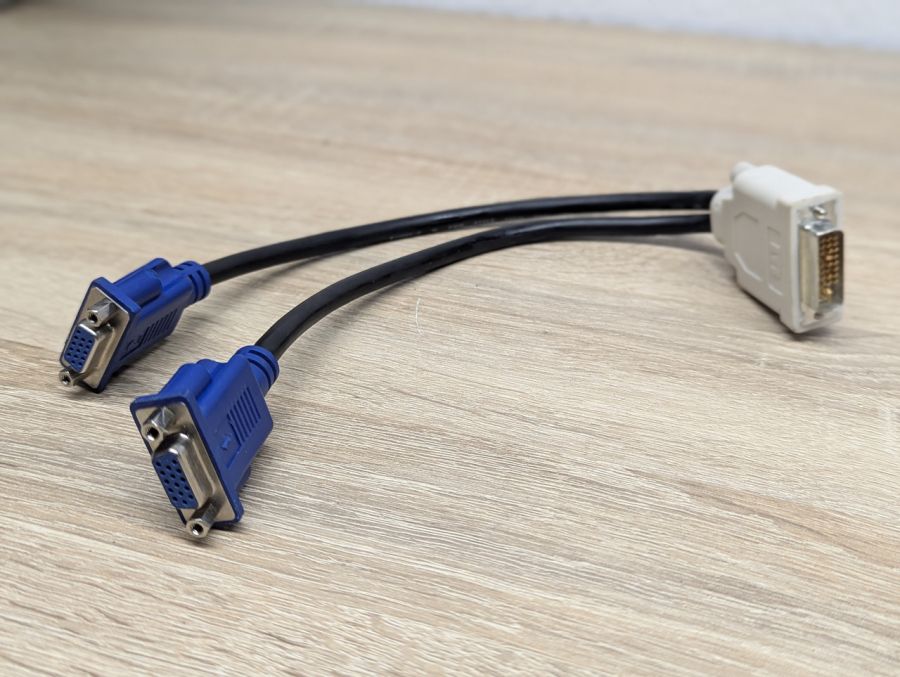 Б/В Кабель переходник DMS-59 - 2xVGA