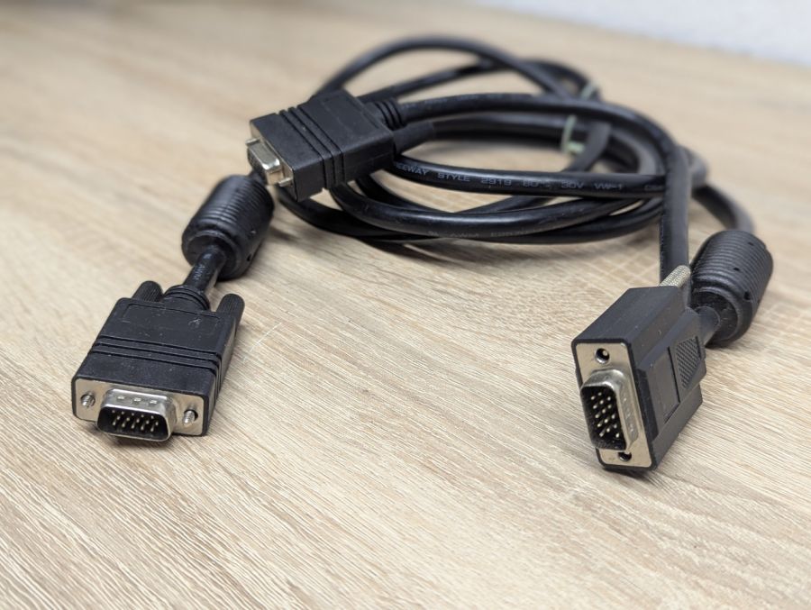 Б/В Кабель перехідник VGA 3x((мама-папа)