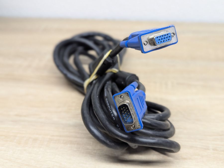 Б/В Кабель перехідник VGA на VGA (мама-тато)
