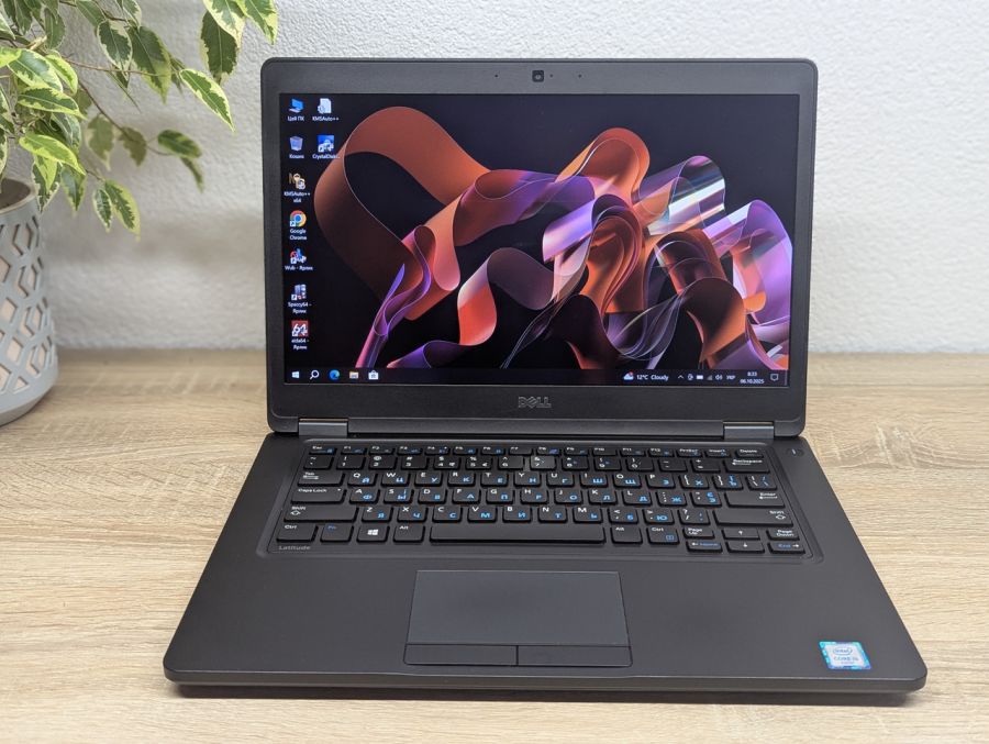 Уцінка! Ноутбук Б/В Dell Latitude 5480, Intel Core i5-6300U, DDR4 8 GB, SSD 128GB, 14" Full HD