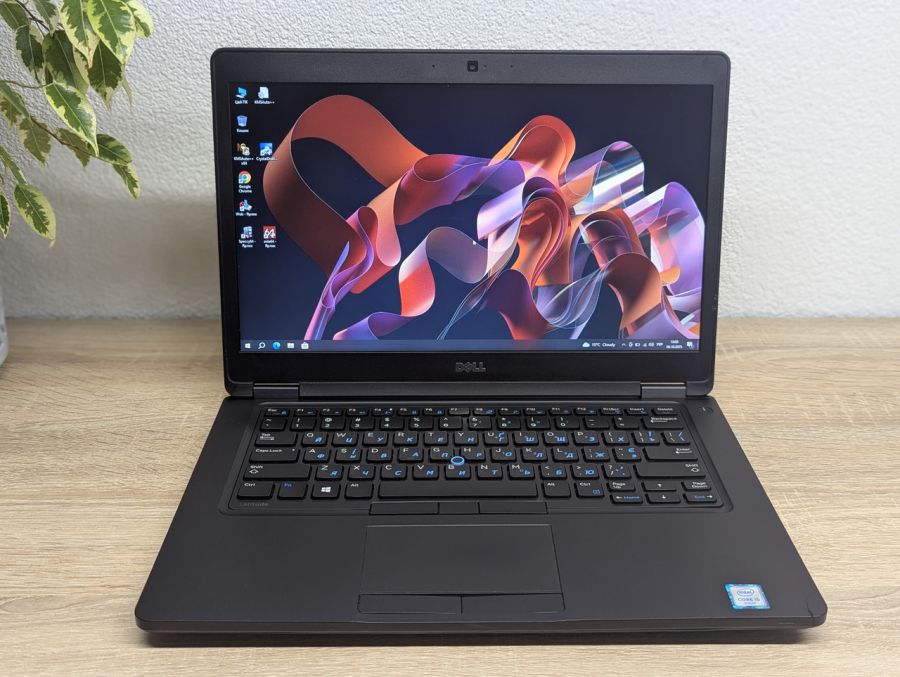 Уцінка! Ноутбук Б/В Dell Latitude 5480, Intel Core i5-6300HQ, DDR4 8 GB, SSD 128GB, 14" HD