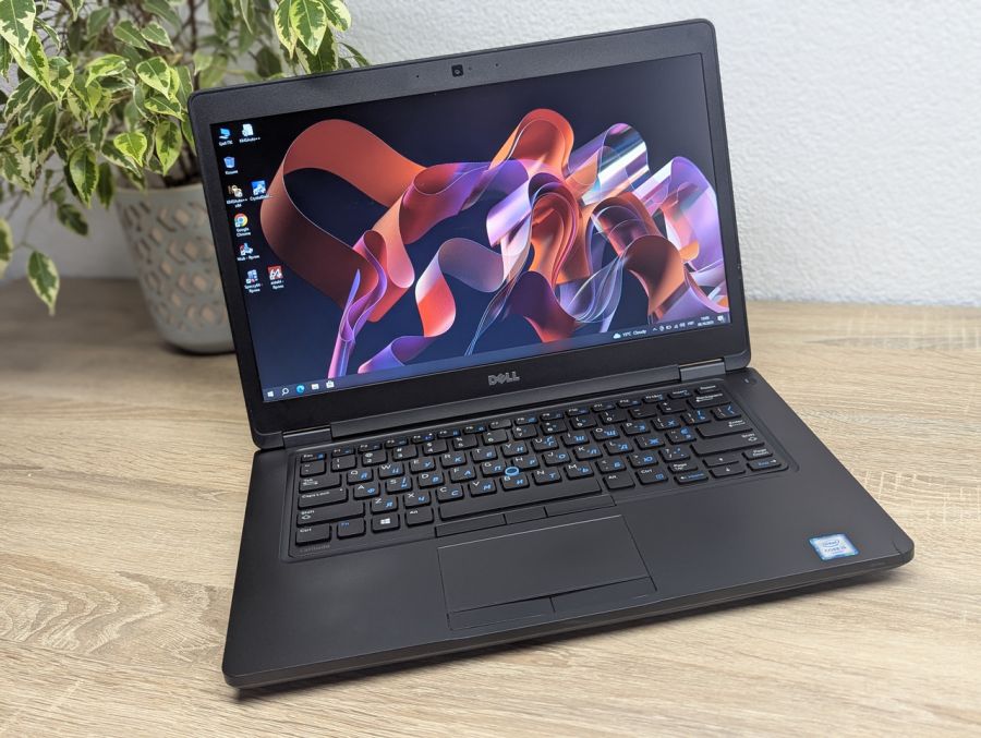 Уцінка! Ноутбук Б/В Dell Latitude 5480, Intel Core i5-6300HQ, DDR4 8 GB, SSD 128GB, 14" HD