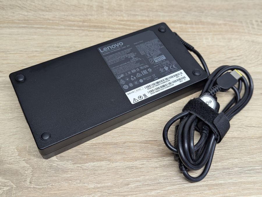 Б/В Lenovo USB+pin 20V, 230w
