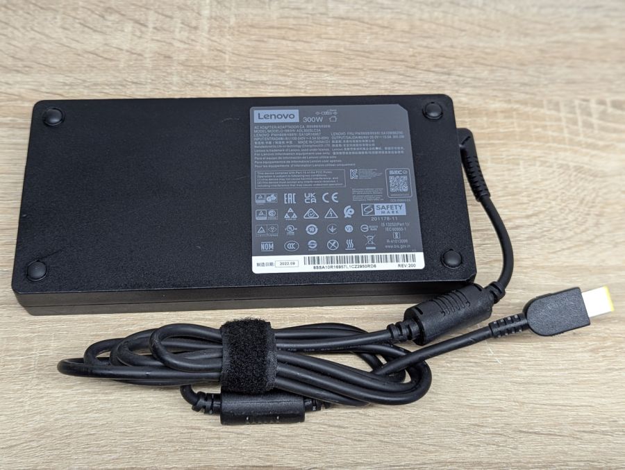 Б/В Lenovo USB+pin 20V, 300w