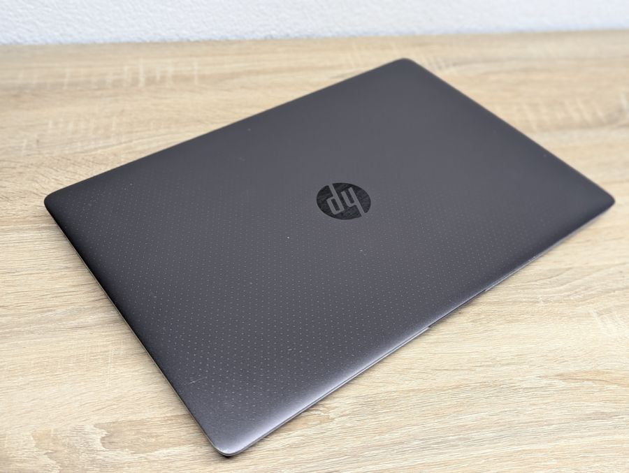 Уцінка! Ноутбук Б/В HP ZBook Studio G3, Intel Core i7-6700HQ, DDR4, SSD 512GB, NVIDIA Quadro M1000M, 15.6"