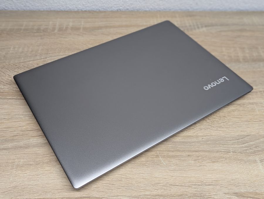 Ноутбук Б/В Lenovo IdeaPad 520S, Intel Core i5-8250U, DDR4 16 GB, SSD 128GB + SSD 500GB, NVIDIA GeForce 940MX 2Gb, 14" Full HD