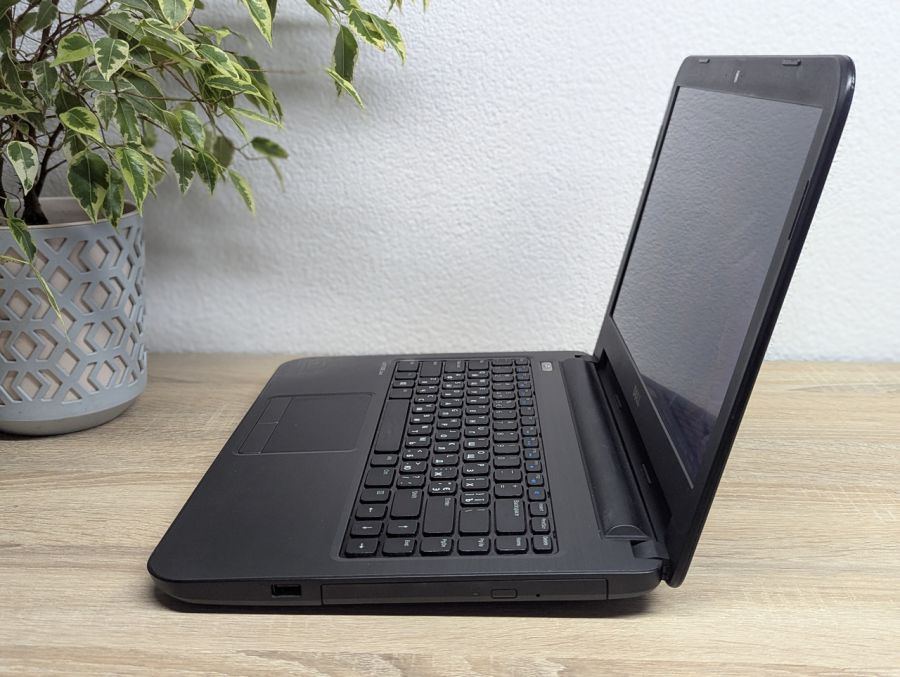 Уцінка! Ноутбук Б/В Dell Latitude 3440, Intel Core i5-4210U, DDR3 8 GB, SSD 128GB, 14" HD