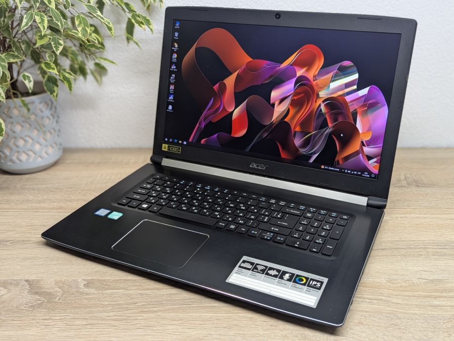 Ноутбук Б/В Acer Aspire A517 51G, Intel Core i7-8550U, DDR4 12 GB, SSD 128GB + HDD 512GB, 17"