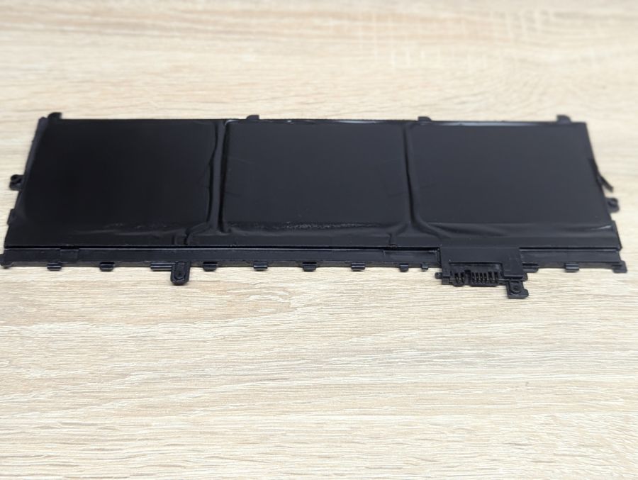 Б/В Оригінальна акумуляторна батарея Lenovo SB10K97588 (01AV431)