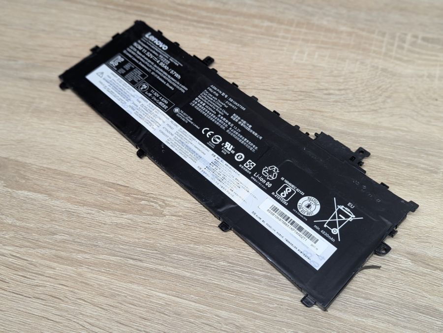 Б/В Оригінальна акумуляторна батарея Lenovo SB10K97588 (01AV431)