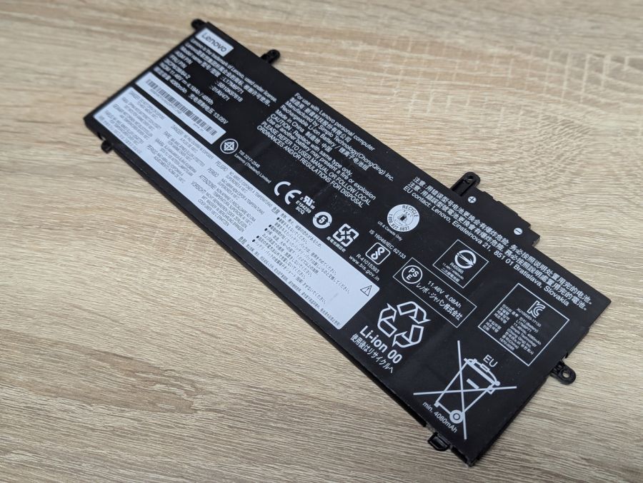 Б/В Оригінальна акумуляторна батарея Lenovo L17M6P71 (01AV471)
