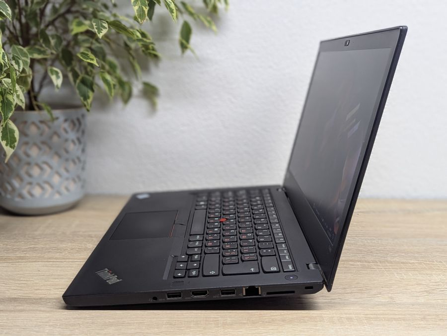 Ноутбук Б/В Lenovo ThinkPad T480, Intel Core i5-8250U, DDR4 16 GB, SSD 256GB, 14" Full HD