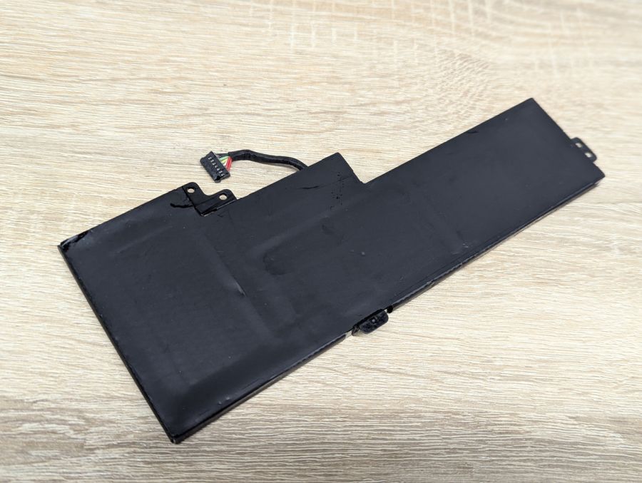 Б/В Оригінальна акумуляторна батарея Lenovo SB10K97578 (01AV421)