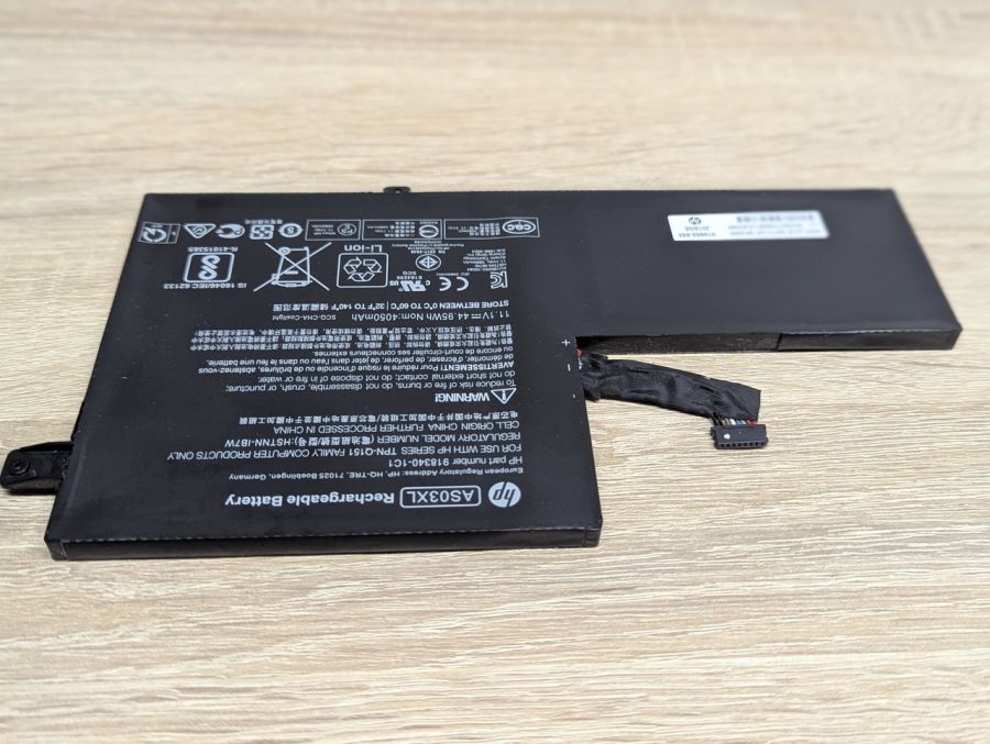 Б/В Оригінальна акумуляторна батарея HP AS03XL [ProductHub SKU AS03XL]