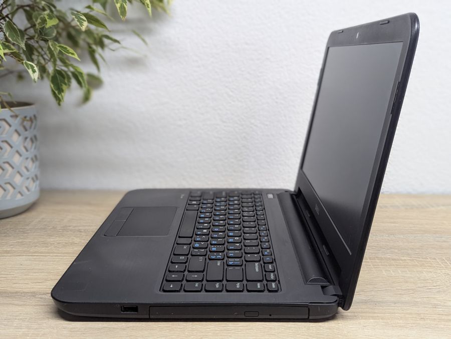 Уцінка! Ноутбук Б/В Dell Latitude 3440, Intel Core i5-4200U, DDR3 8 GB, SSD 128GB, 14" HD