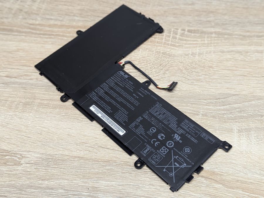 Б/В Оригінальна акумуляторна батарея Asus C21N1521 [ProductHub SKU C21N1521-20]