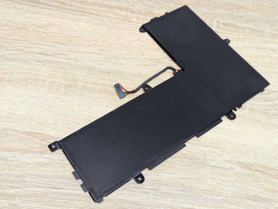 Б/В Оригінальна акумуляторна батарея Asus C21N1521 [ProductHub SKU C21N1521-20]