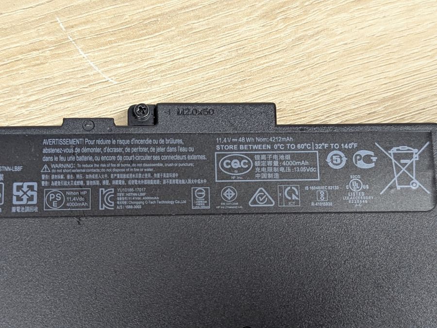 Б/В Оригінальна акумуляторна батарея HP CD03XL