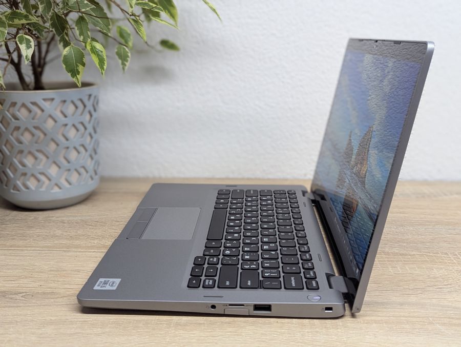 Уцінка! Ноутбук Б/В Dell Latitude 5310 2in 1, Intel Core i5-10210U, DDR4 32 GB, SSD 512GB, 14" Full HD Сенсор
