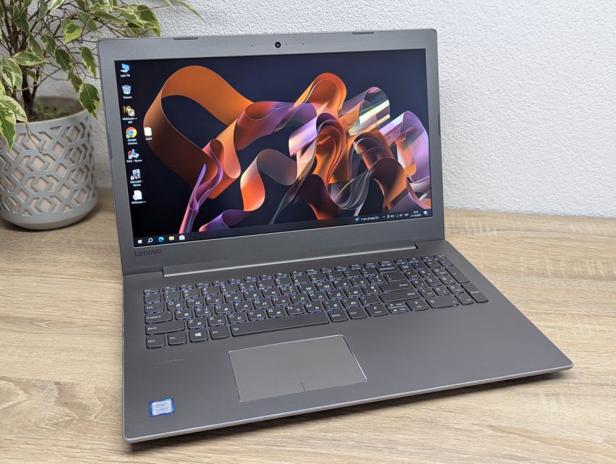 Ноутбук Б/В Lenovo IdeaPad 520-15IKB, Intel Core i7-8550U, DDR4 12 GB, SSD 178GB, 15.6" Full HD