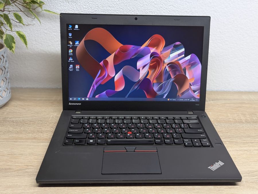 Уцінка! Ноутбук Б/В Lenovo ThinkPad T450, Intel Core i5-5300U, DDR3 8 GB, SSD 128GB, 14" HD