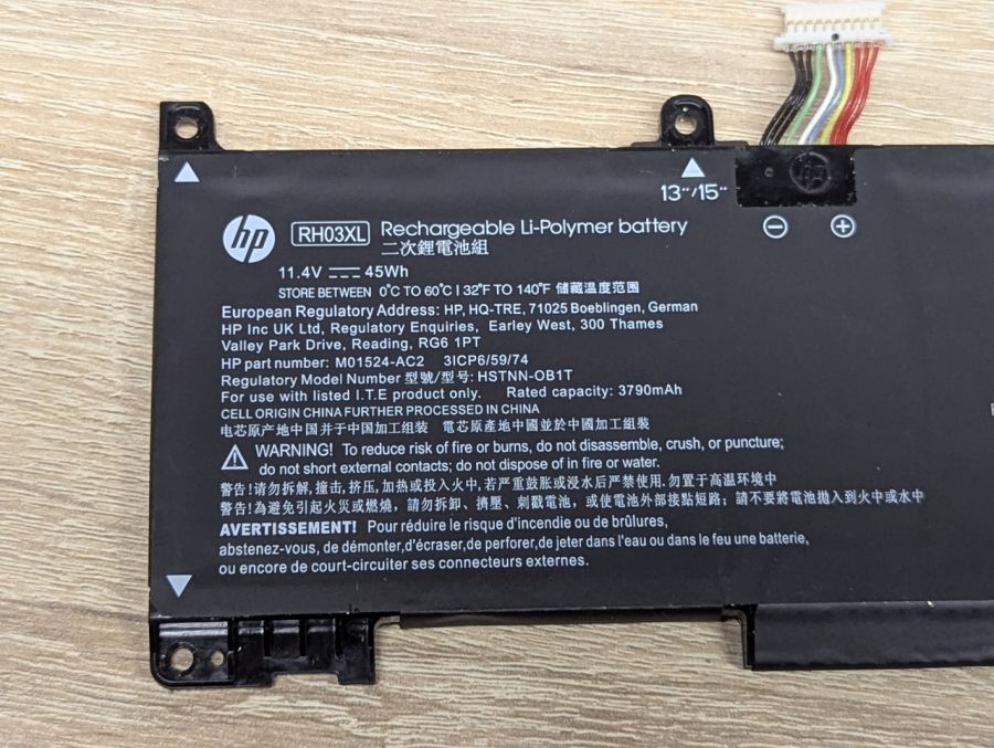 Б/В Оригінальна акумуляторна батарея HP RH03Xl