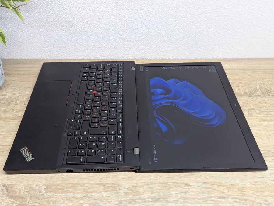 Уцінка! Ноутбук Б/В Lenovo ThinkPad L580, Intel Core i7-8550U, DDR4 16 GB, SSD 256GB, 15.6" Full HD