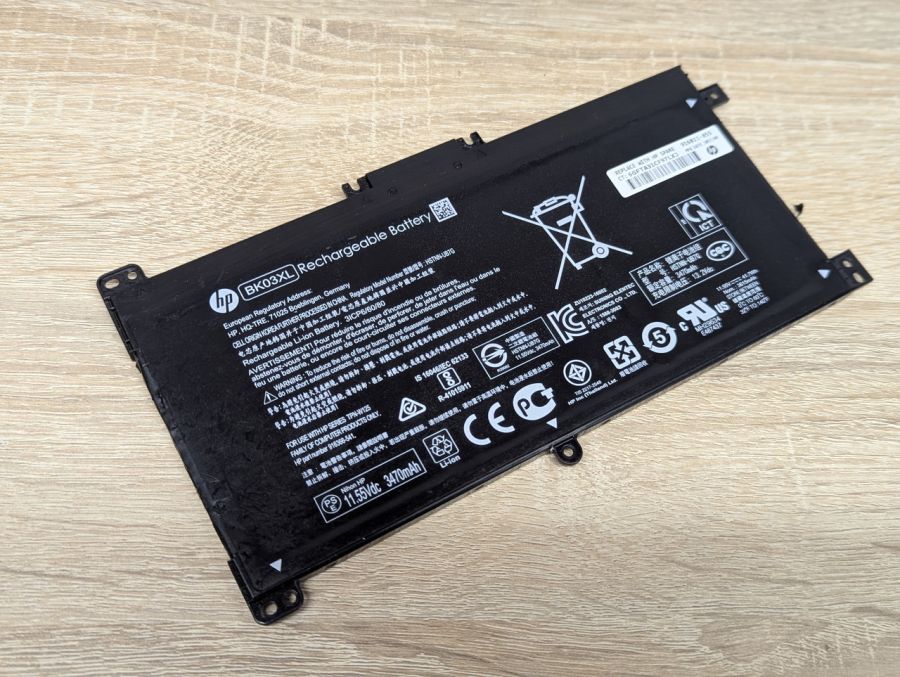 Б/В Оригінальна акумуляторна батарея HP BK03XL