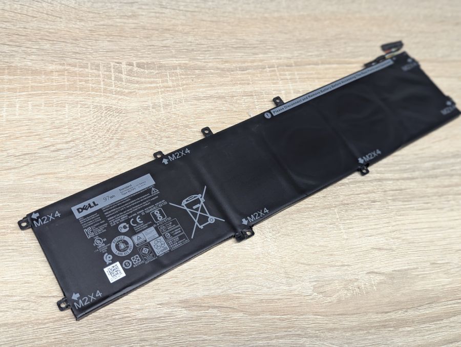 Б/В Оригінальна акумуляторна батарея Dell 6GTPY