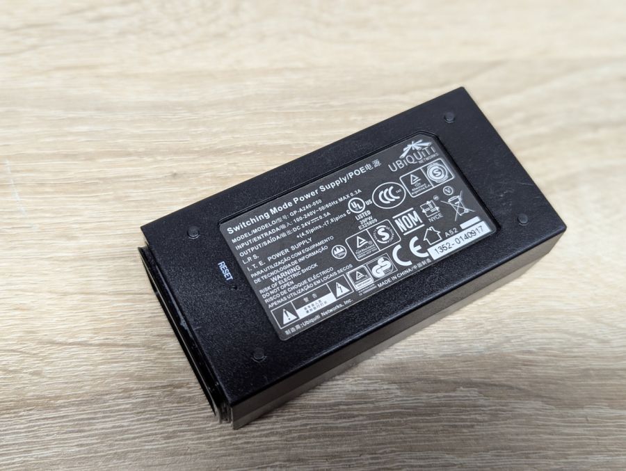 Б/В Інжектор живлення через Ethernet GP-A240-050G