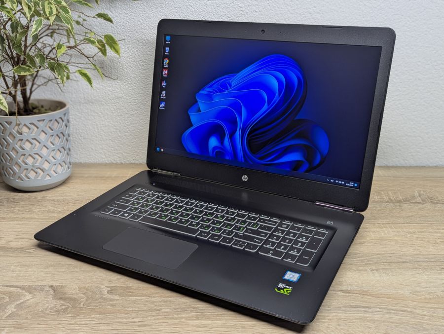 Ноутбук Б/В HP Pavilion 17 Notebook, Intel Core i7-7700HQ, DDR3 16 GB, SSD 128GB + HDD 750GB, GTX 1050, 17" Full HD