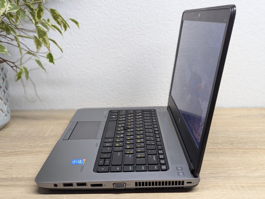 Уцінка! Ноутбук Б/В HP ProBook 640 G1, Intel Core i5-4300M, DDR3 8 GB, SSD 128GB, 14" HD