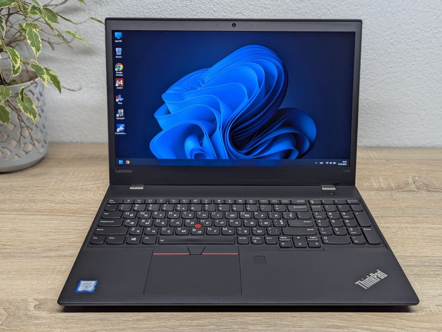 Ноутбук Б/В Lenovo ThinkPad T570, Intel Core i5-7300U, DDR4 8 GB, SSD 128GB, 15.6" Full HD
