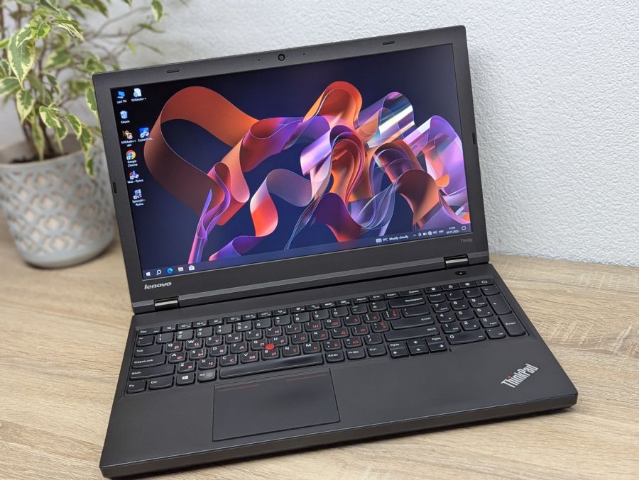 Уцінка! Ноутбук Б/В Lenovo T540P, Intel Core i5-4300M, DDR3 8 GB, SSD 128GB, 15.6" Full HD