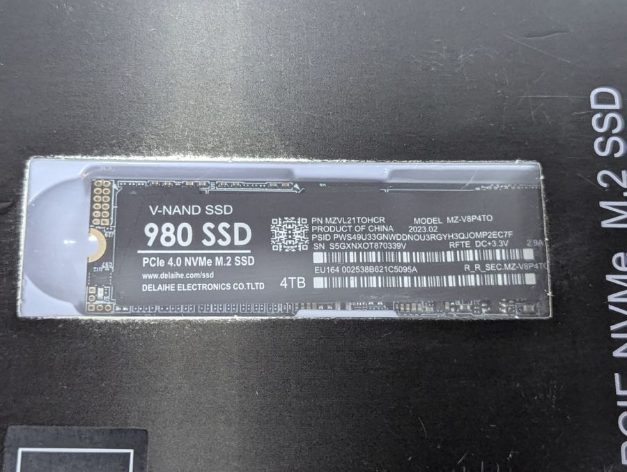 Б/В SSD 980 PCle 4.0 NVMe M.2 V-NAND 4Tb