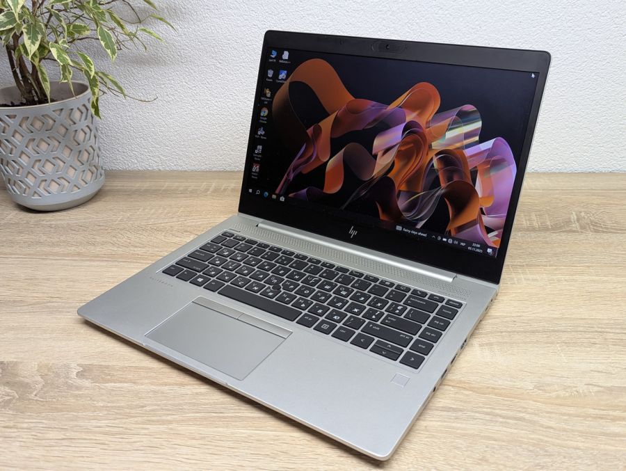Ноутбук Б/В HP EliteBook 745 G6, AMD Ryzen 5 PRO 2500U, DDR4 16 GB, SSD 256GB, AMD Radeon Vega, 14" Full HD