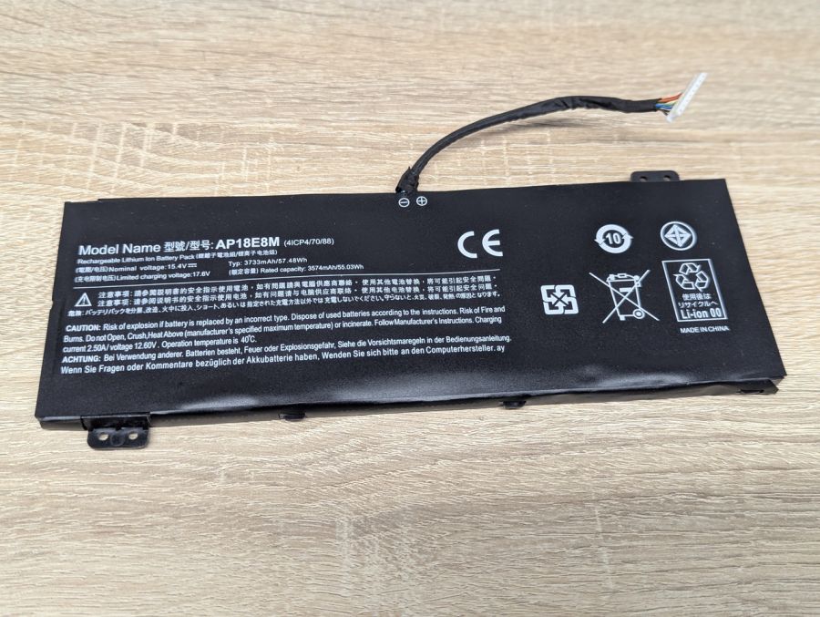 Б/В Акумуляторна батарея Acer AP18E8M (НОВА)